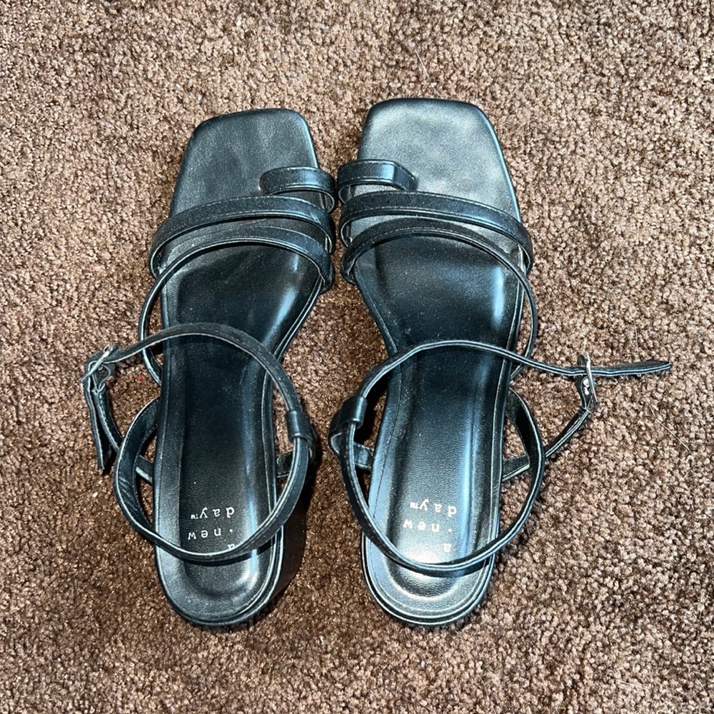 Short black heels